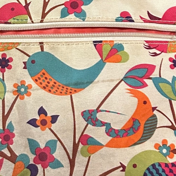 Lily Bloom Tweety Twig travel/tote bag - Picture 7 of 7